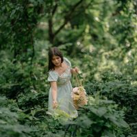 女裝背包的選擇與應用:務實與哲學的完美結合