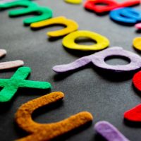 節日禮品的選擇與意義：理性探討與生動軼事